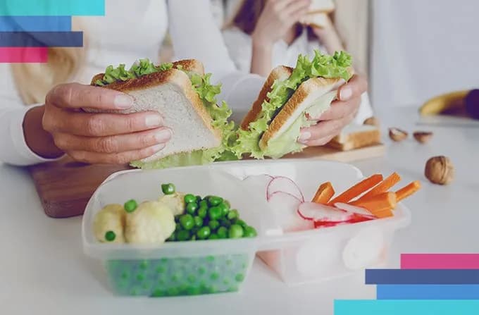 Czy w bagażu podręcznym można mieć jedzenie? Oto, co musisz wiedzieć