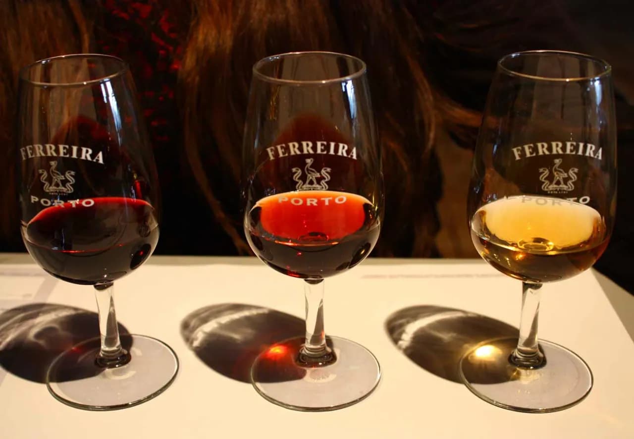 Porto atrakcje: odkryj najpiękniejsze miejsca, których nie zobaczysz