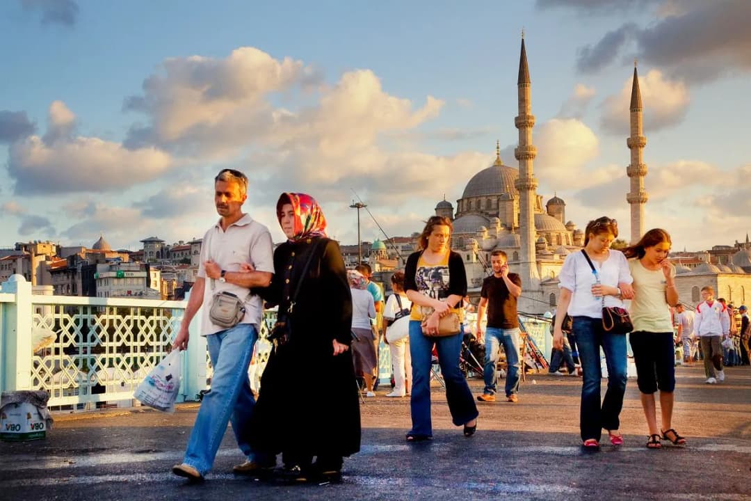 Czy w Turcji jest bezpiecznie dla kobiet? Oto, co musisz wiedzieć