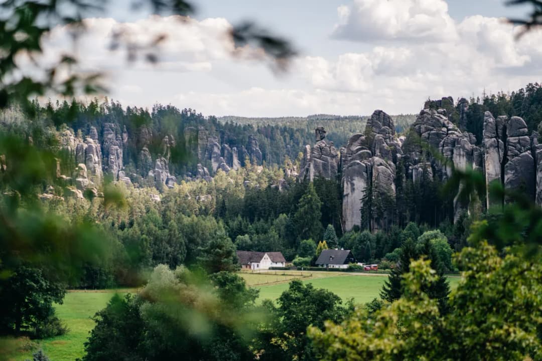 Skalne Miasto atrakcje w okolicy, które zaskoczą każdego turystę